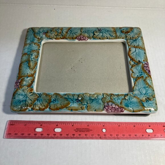 Vintage Ceramic Grape Vine Cluster Leaves Picture Photo Frame Terragrafics 5"X7" - Picture 13 of 16